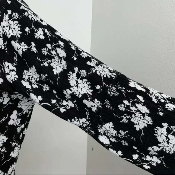 Lane Bryant Blouse Top Woman 18/20  Gauzy Floral Boho Key Hole Long Sleeve Flowy - Picture 4 of 13